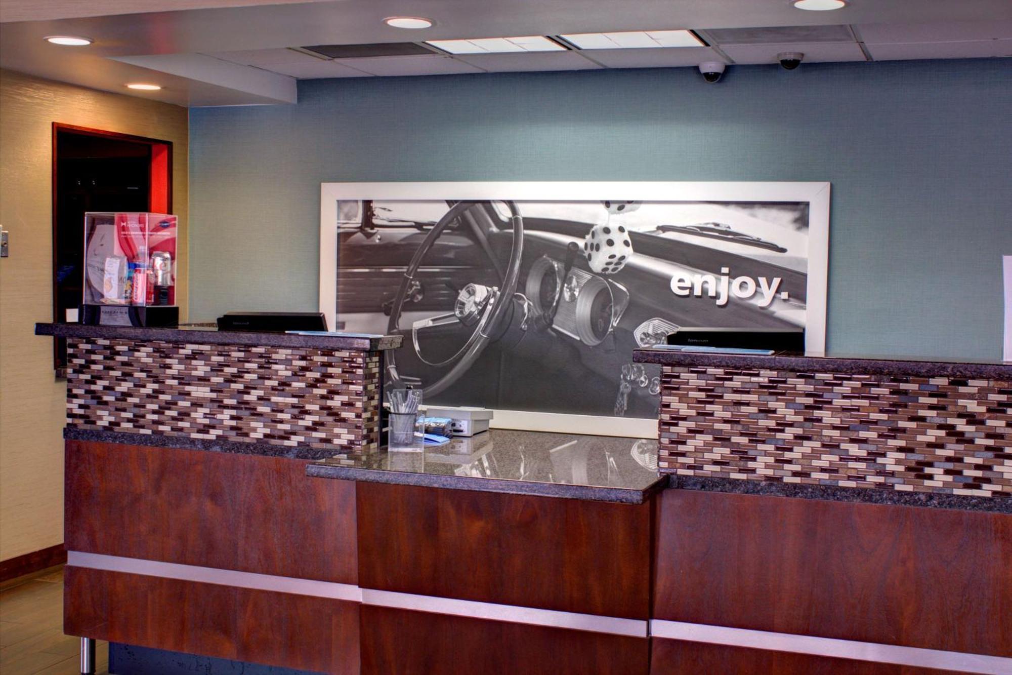 Hampton Inn Daytona Speedway-Airport Дейтона-Біч Екстер'єр фото