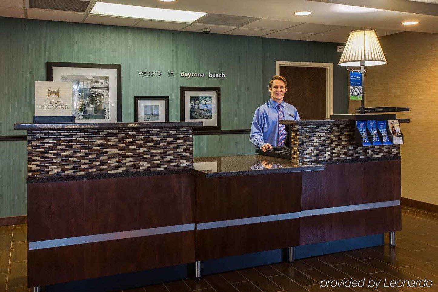 Hampton Inn Daytona Speedway-Airport Дейтона-Біч Екстер'єр фото